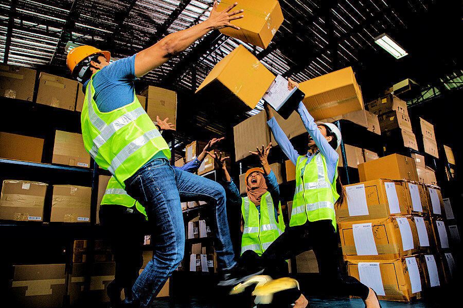 General Liabilty Workplace Insurance - Workers dropping boxes.